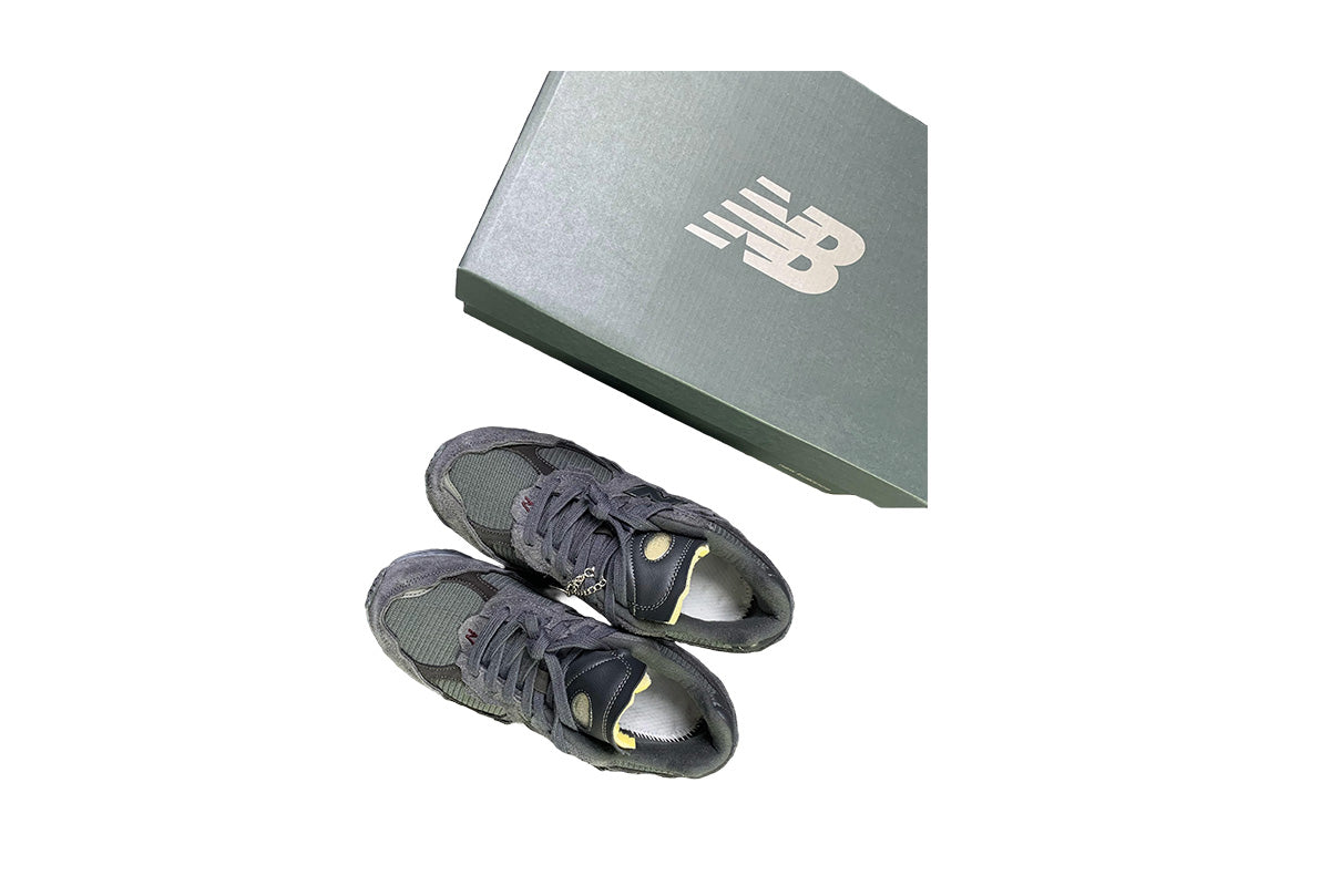 New Balance 2002r All Black