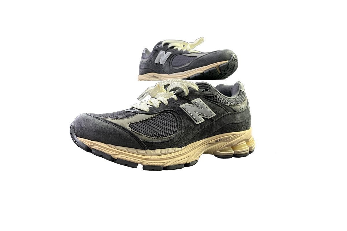 New Balance 2002r Dark Gray & Sand