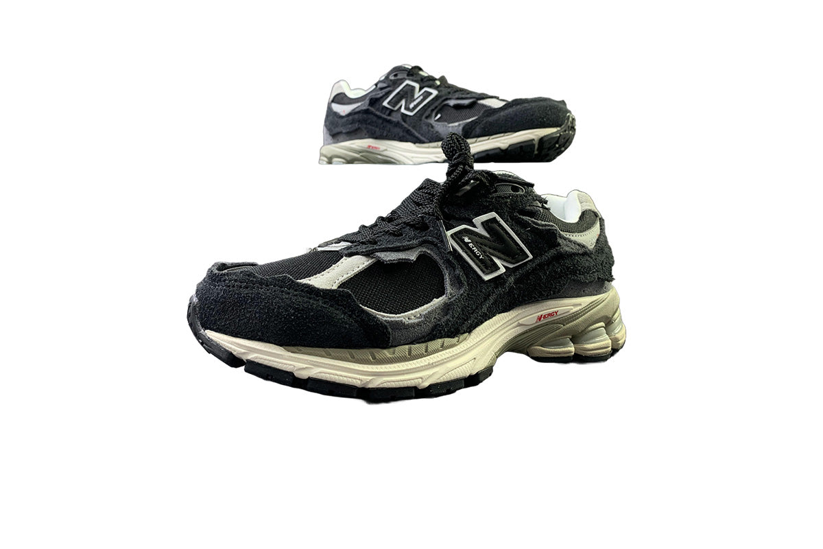 New Balance 2002r Black and White
