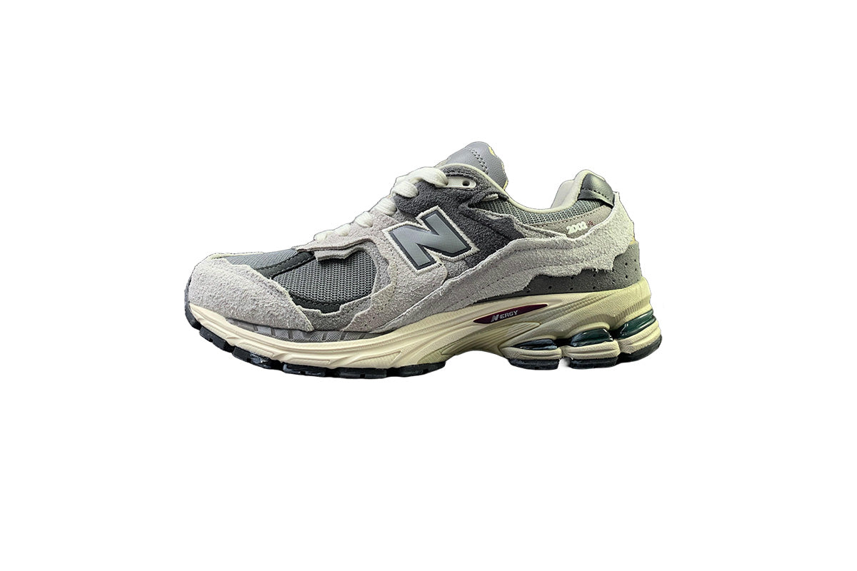New Balance 2002r Light & Dark Gray