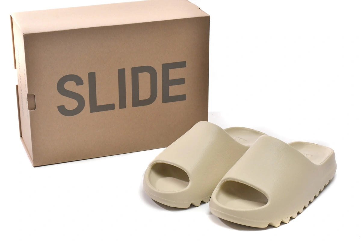 Yeezy Slides Bone