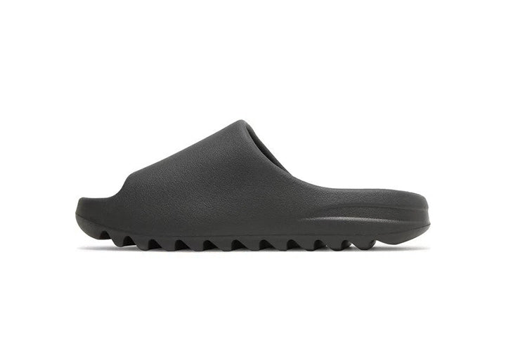 Yeezy Slides Onyx