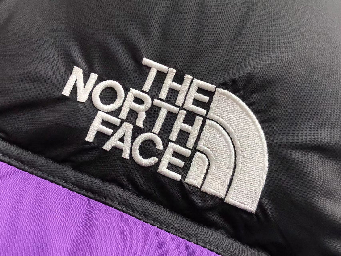 The North Face Violetinė Liemenė