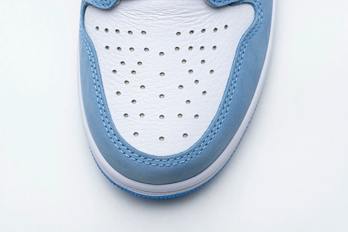 Air Jordan 1 High University Blue