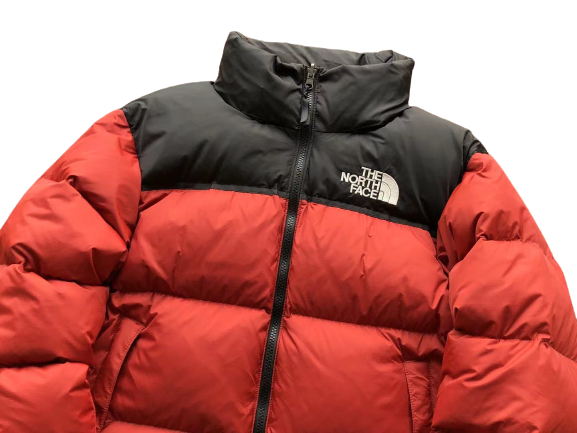 The North Face Tamsiai Raudona Striukė