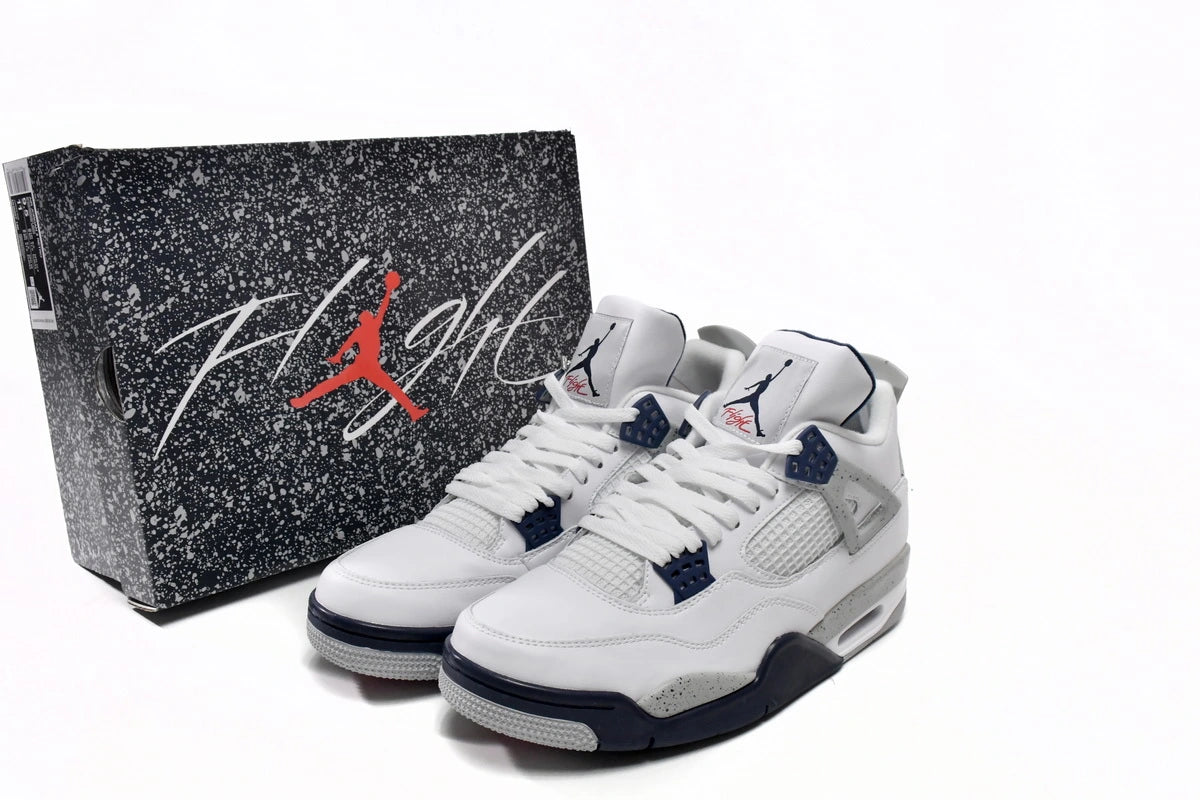 Air Jordan 4 Midnight Navy